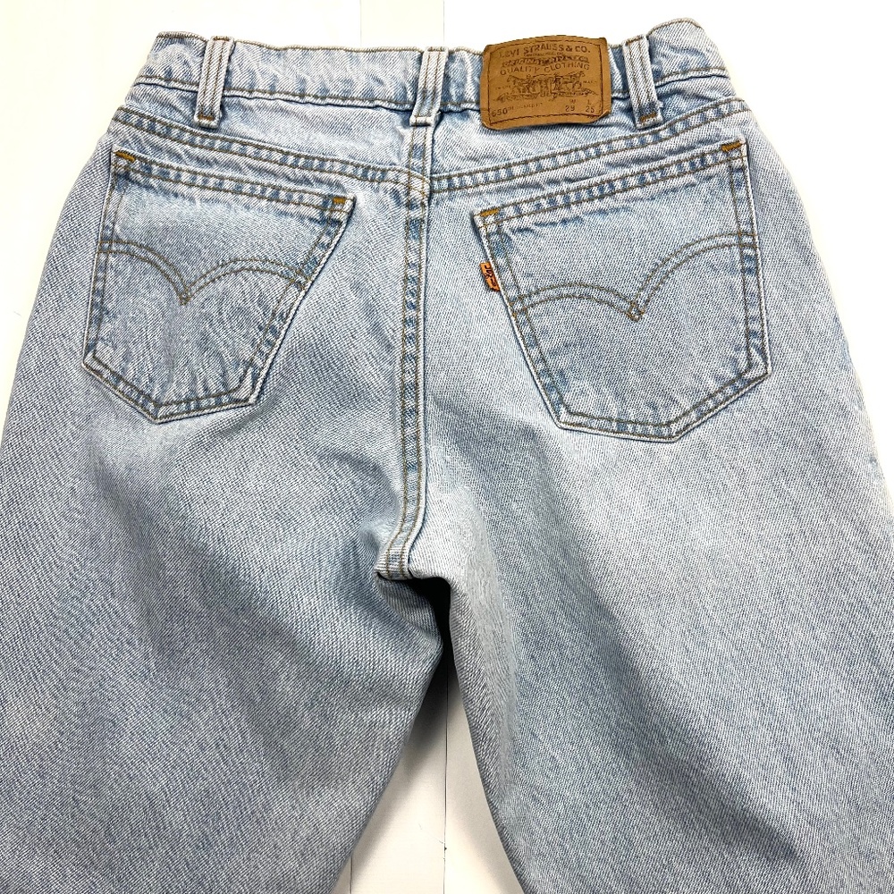 LEVIS 550 Vintage Husky Boyfriend Orange Tab Capri Denim Jeans size 4 Light Blue